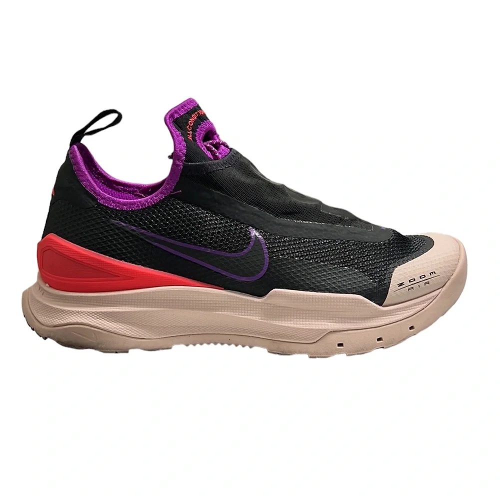 Nike ACG Zoom Air AO Black & Laser Crimson Sneakers Size 6